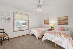 49 University Dr, Fond du Lac, WI 54935 - Photo 11