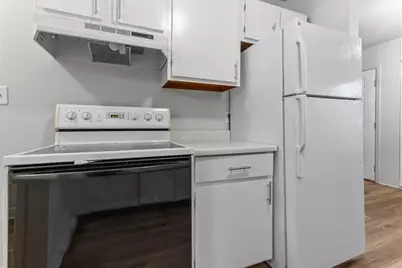 906 Georgia Street, Oshkosh, WI 54902 - Photo 5