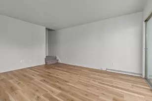 906 Georgia St, Oshkosh, WI 54902 - Photo 9