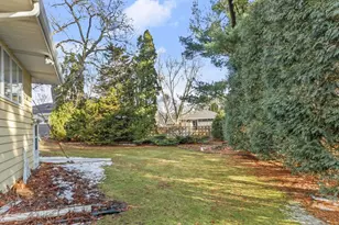 453 Clifden Dr, Madison, WI 53711 - Photo 7