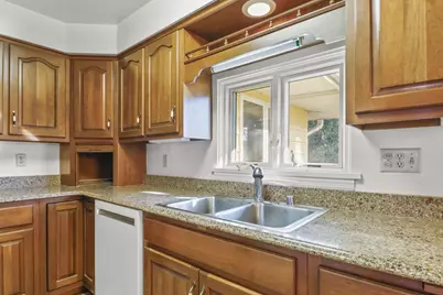 453 Clifden Drive, Madison, WI 53711 - Photo 13