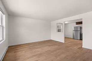 2130 Elm View Dr, Ashwaubenon, WI 54304 - Photo 5