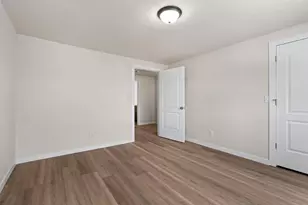 2130 Elm View Dr, Ashwaubenon, WI 54304 - Photo 19