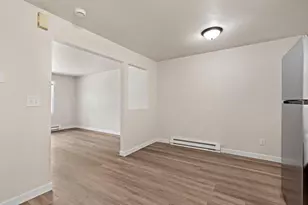 2130 Elm View Dr, Ashwaubenon, WI 54304 - Photo 11