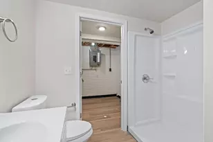 2130 Elm View Dr, Ashwaubenon, WI 54304 - Photo 31