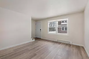 2130 Elm View Dr, Ashwaubenon, WI 54304 - Photo 5