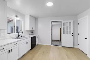 104 Sheridan St, Oconto Falls, WI 54154 - Photo 23