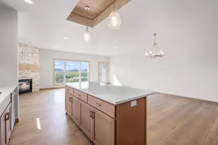 726 Tambour Ct, De Pere, WI 54115 - Photo 11