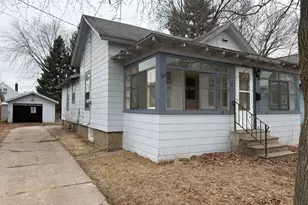 126 8th St, Clintonville, WI 54929 - Photo 27