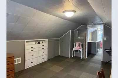 464 Cottage Grove Avenue, Ashwaubenon, WI 54304 - Photo 33