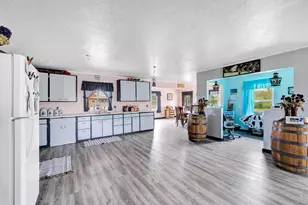 5780 Co Rd V, Gillett, WI 54124 - Photo 5