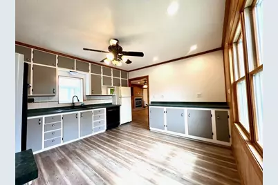 N1053 State Road 22, Waupaca, WI 54981 - Photo 3