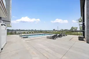 433 Aldon Cir, Ashwaubenon, WI 54304 - Photo 5