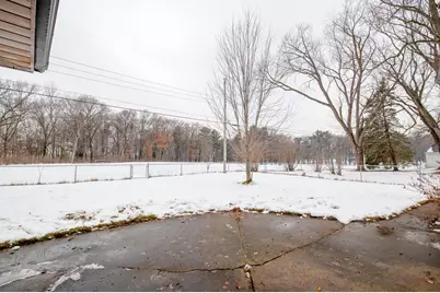 1076 Ernst Drive, Green Bay, WI 54304 - Photo 53