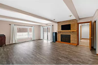 1076 Ernst Drive, Green Bay, WI 54304 - Photo 11