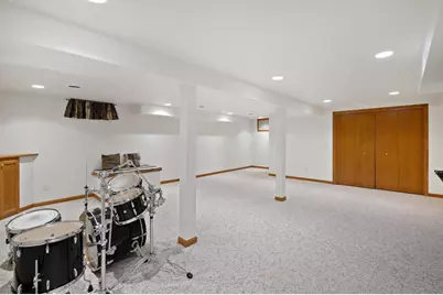 1076 Ernst Drive, Green Bay, WI 54304 - Photo 47