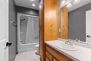 1228 Gail Dr, Green Bay, WI 54311 - Photo 35