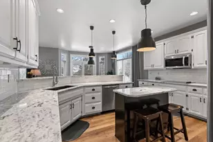 1228 Gail Dr, Green Bay, WI 54311 - Photo 17