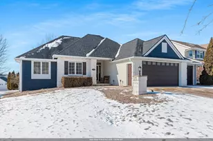 1228 Gail Dr, Green Bay, WI 54311 - Photo 1