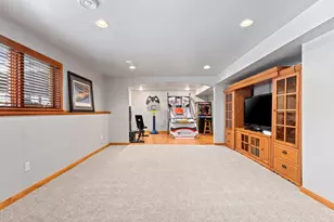 1228 Gail Dr, Green Bay, WI 54311 - Photo 35