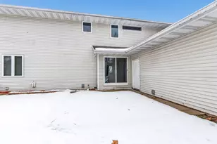1968 Trenton Ln, Suamico, WI 54313 - Photo 21