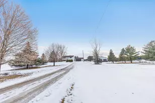 E3249 Bags Hill Rd, Waupaca, WI 54981 - Photo 37