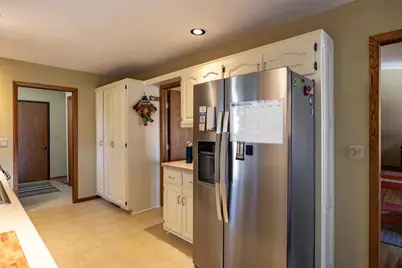 8 Fiesta Court #E, Appleton, WI 54911 - Photo 13