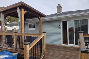 1230 S 31st St, Manitowoc, WI 54220 - Photo 7