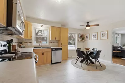 712 E Marquette Street, Appleton, WI 54911 - Photo 9