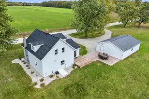 5637 Town Hall Dr, Pulaski, WI 54162 - Photo 41