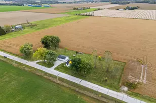 5637 Town Hall Dr, Pulaski, WI 54162 - Photo 57