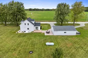 5637 Town Hall Dr, Pulaski, WI 54162 - Photo 43