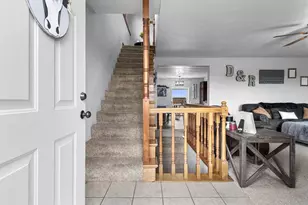 5637 Town Hall Dr, Pulaski, WI 54162 - Photo 5