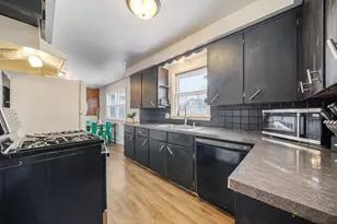 407 E Calumet St, Appleton, WI 54915 - Photo 11