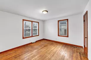 1243 Berner St, Green Bay, WI 54302 - Photo 5