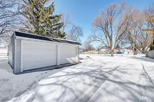 1243 Berner St, Green Bay, WI 54302 - Photo 21
