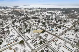 655 Gilmore St, Marinette, WI 54143 - Photo 29