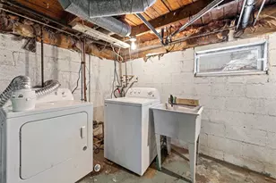 655 Gilmore St, Marinette, WI 54143 - Photo 19