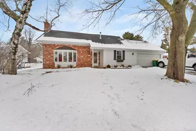 1512 Traeger Street, Green Bay, WI 54304 - Photo 1