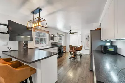 1512 Traeger Street, Green Bay, WI 54304 - Photo 13