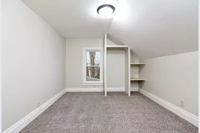 904 W 8th Avenue, Oshkosh, WI 54902 - Photo 13