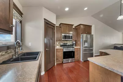 1924 Andraya Lane, De Pere, WI 54115 - Photo 11