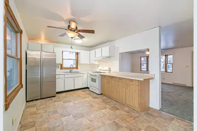 1235 E Sylvan Avenue, Appleton, WI 54915 - Photo 7