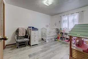 1900 W Marquette St, Appleton, WI 54914 - Photo 9