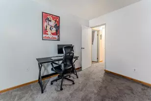 1422 W 2nd Ave, Oshkosh, WI 54902 - Photo 13