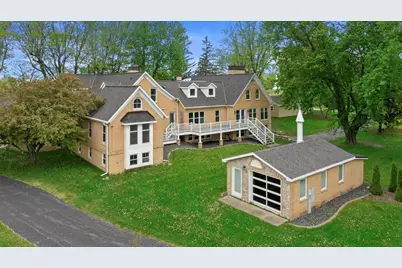 6600 N Ballard Road, Appleton, WI 54913 - Photo 1