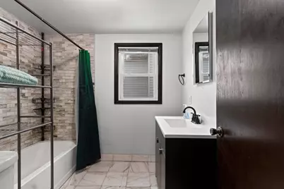 821 School Place, Green Bay, WI 54303 - Photo 21