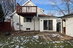 182 6th St, Fond du Lac, WI 54935 - Photo 3