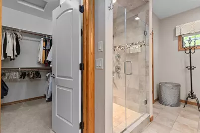 217 E Wentworth Lane, Appleton, WI 54913 - Photo 17