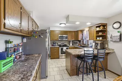 533 Carol Lynn Drive, Little Chute, WI 54140 - Photo 9